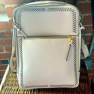 Cloak Kaya 15 inch backpack